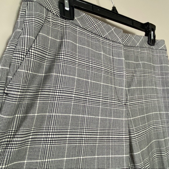 H&M Dark Grey Plaid Dress Slacks - Picture 4 of 8